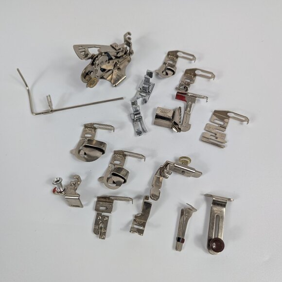 Greist Sewing Machine Parts/Attachments Lot of 16 Pieces - Picture 1 of 7